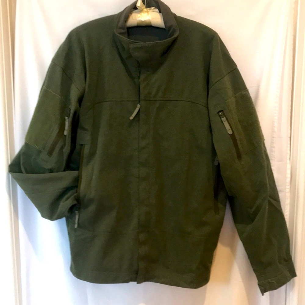 Massif lightweight tactical jacket. Army green. Flame resistant. Large.
